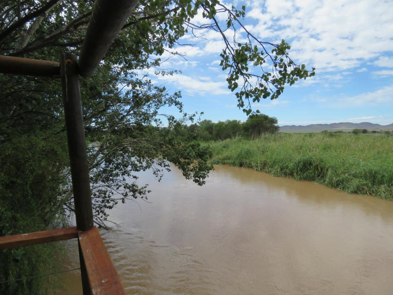 Waterlea-On-River Tented Cabins Middelburg  Esterno foto