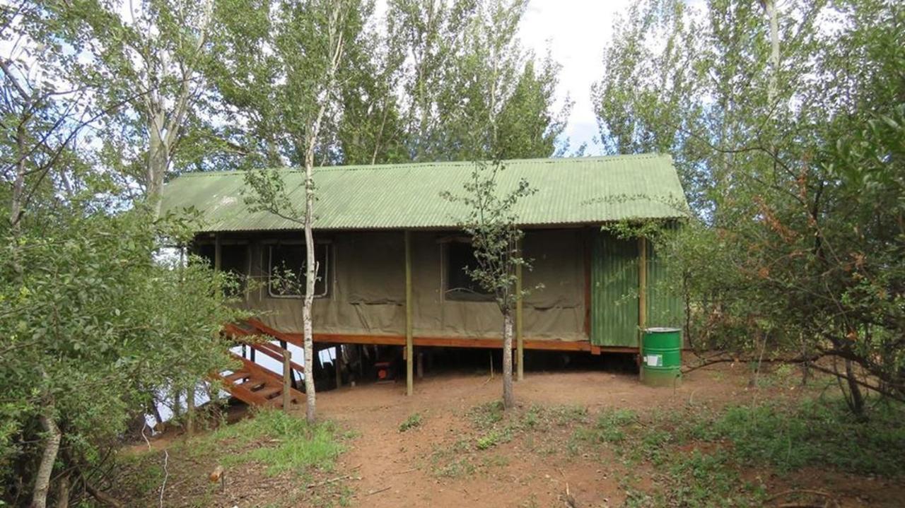 Waterlea-On-River Tented Cabins Middelburg  Esterno foto